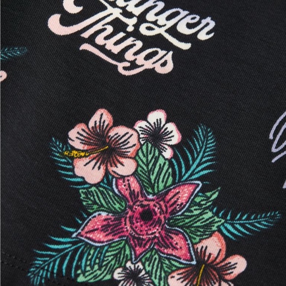 SzUS14H&M 2pc tie-detail printed blouse&printed bike short(Netflix strangers - Picture 5 of 7